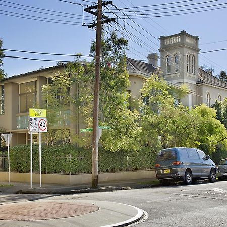 Cambridge Lodge Sydney Exterior photo